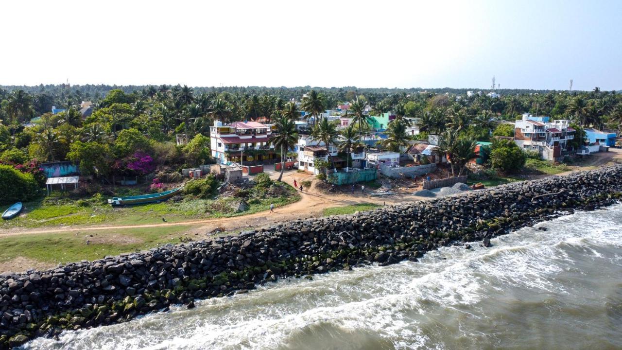 Mermaid Island Beach Resorts Puducherry Exterior foto